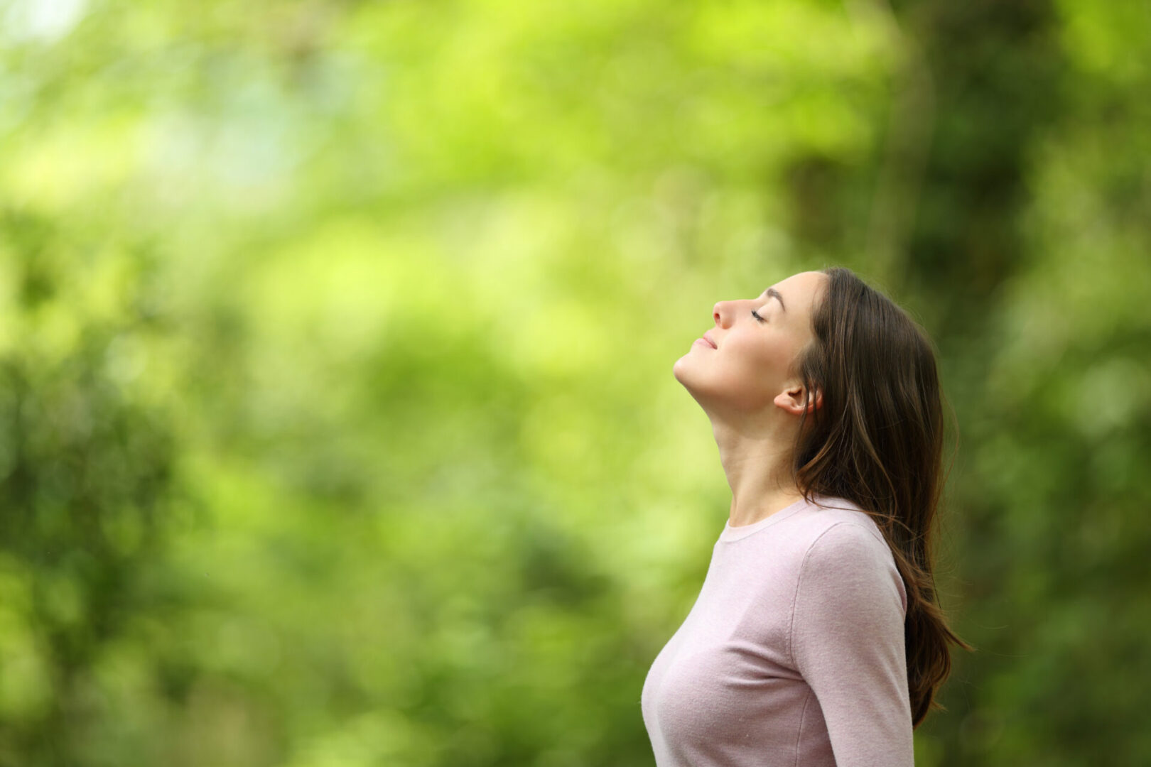 Peaceful moment in lush greenery